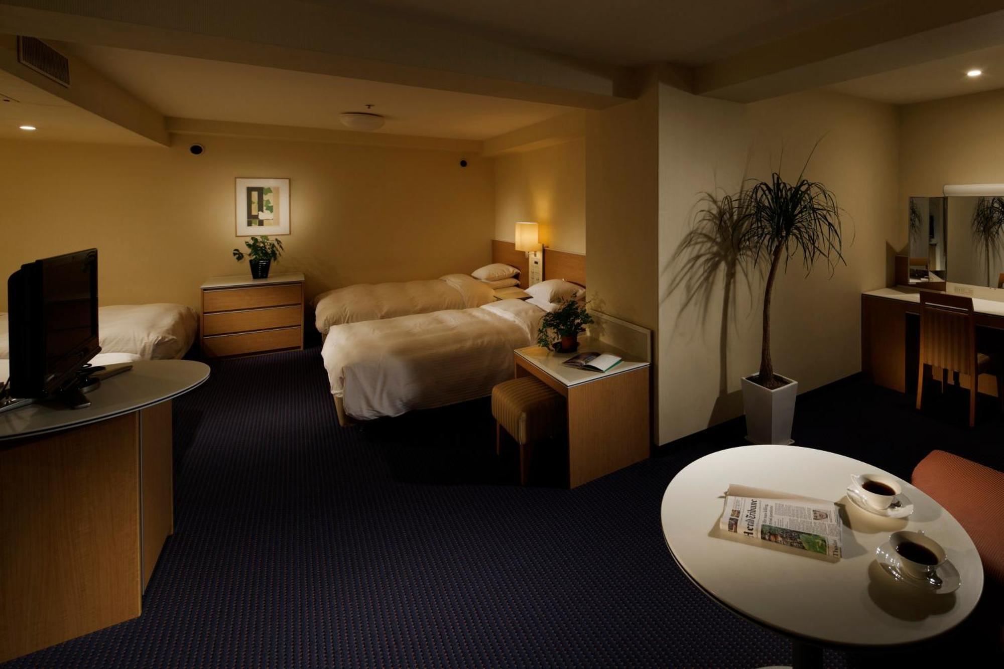 Hotel Rihga Royal Osaka, Vignette Collection By Ihg 5*